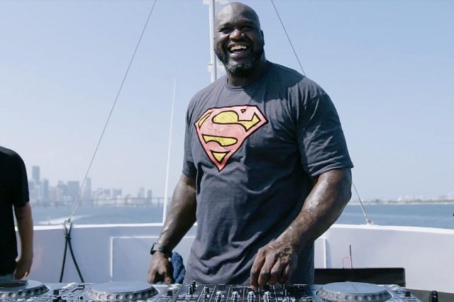 https://www.shaqfuradio.com/wp-content/uploads/2020/10/shaq-the-dj-640x426.jpg